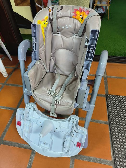Cadeira de refeição de bebé e criança