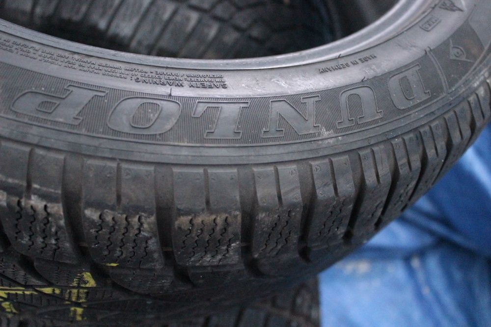 235-50-R19 DUNLOP SP WINTER зимняя резина шины  2 штуки GERMANY 2022