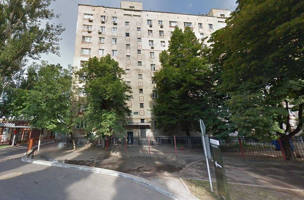 Продам 3-к квартиру, 7/9 эт, на ул. Краснова/Толбухина (922-503)