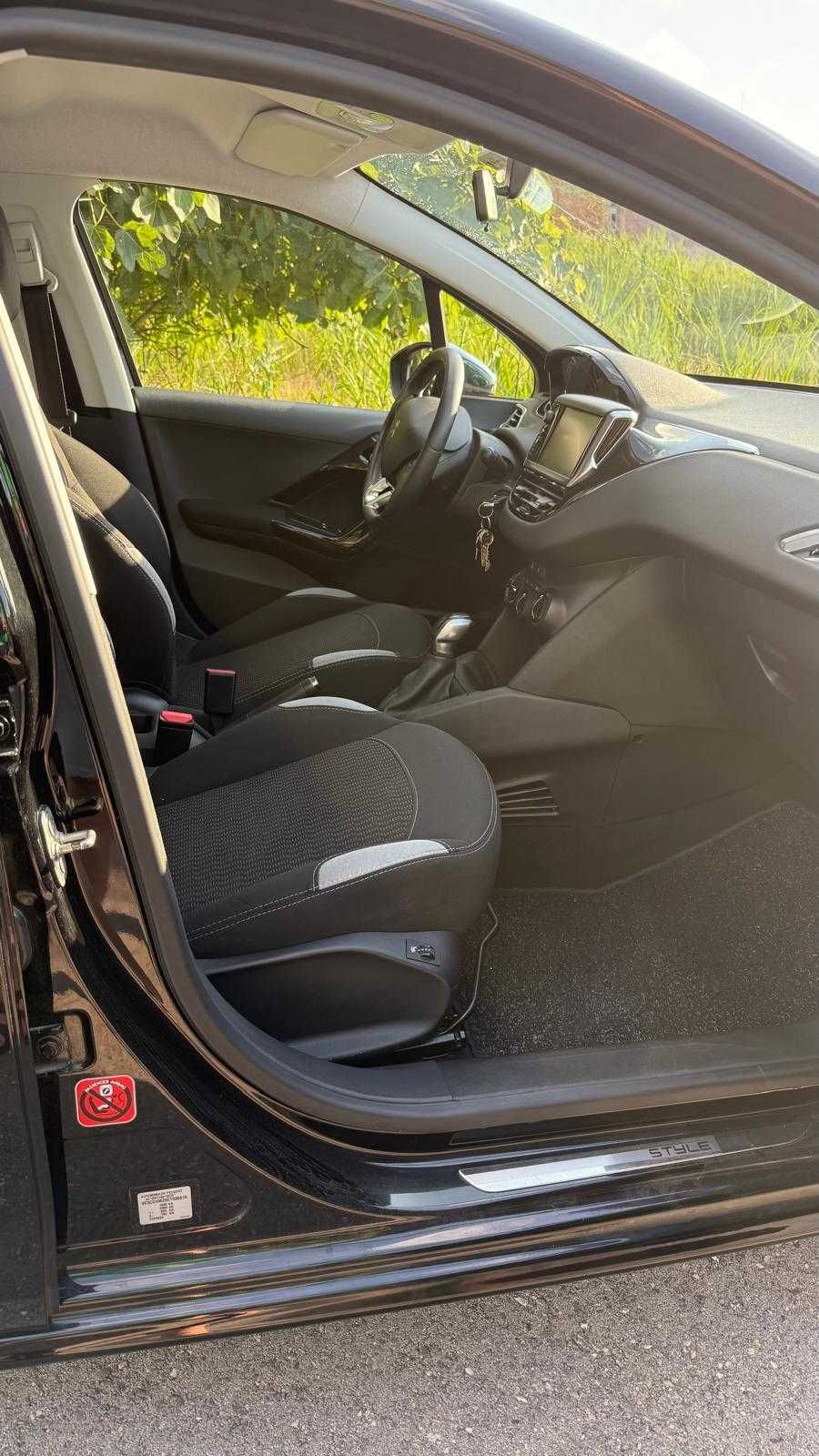 Peugeot 208 1.2 Style