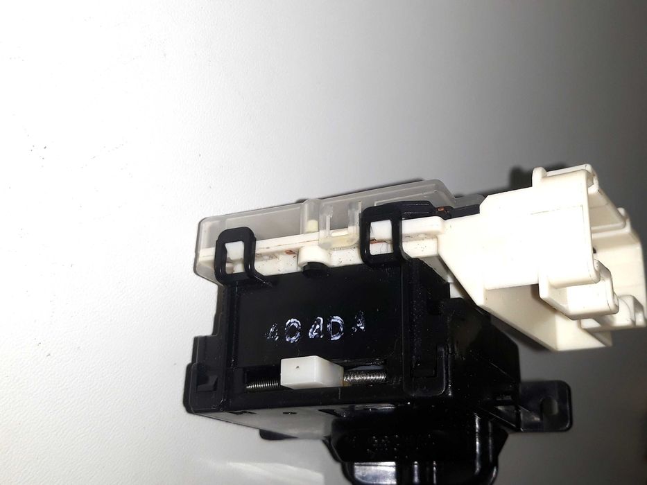 Перемикач повороту та світла фар, код: 17A089A lexus / Subaru / Mazda