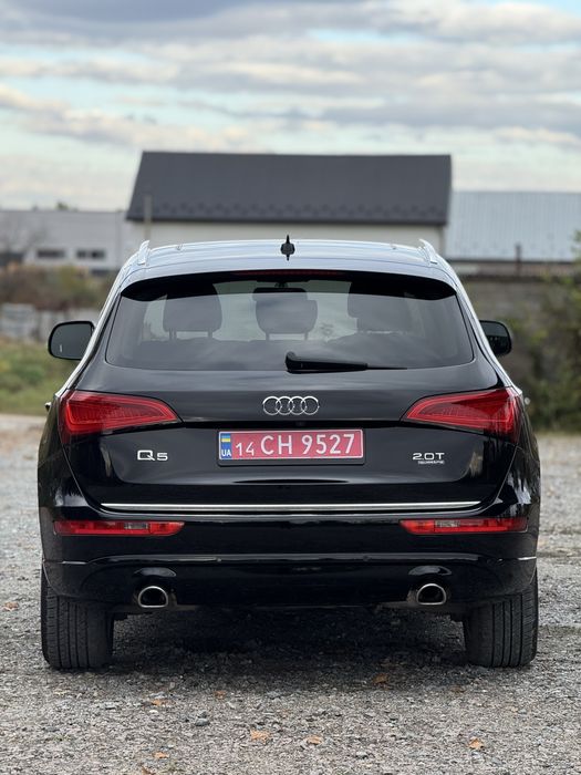 Продаж Audi Q5 2015року