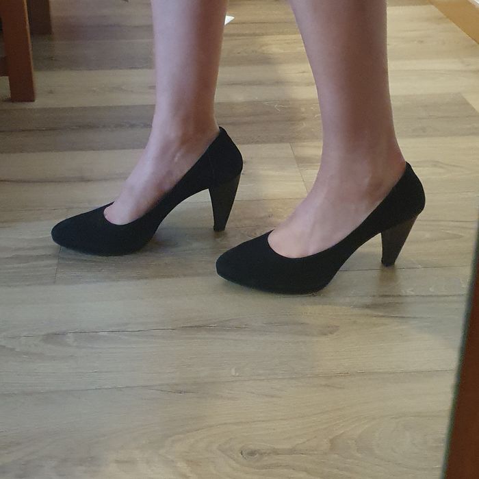 Sapatos salto camurça