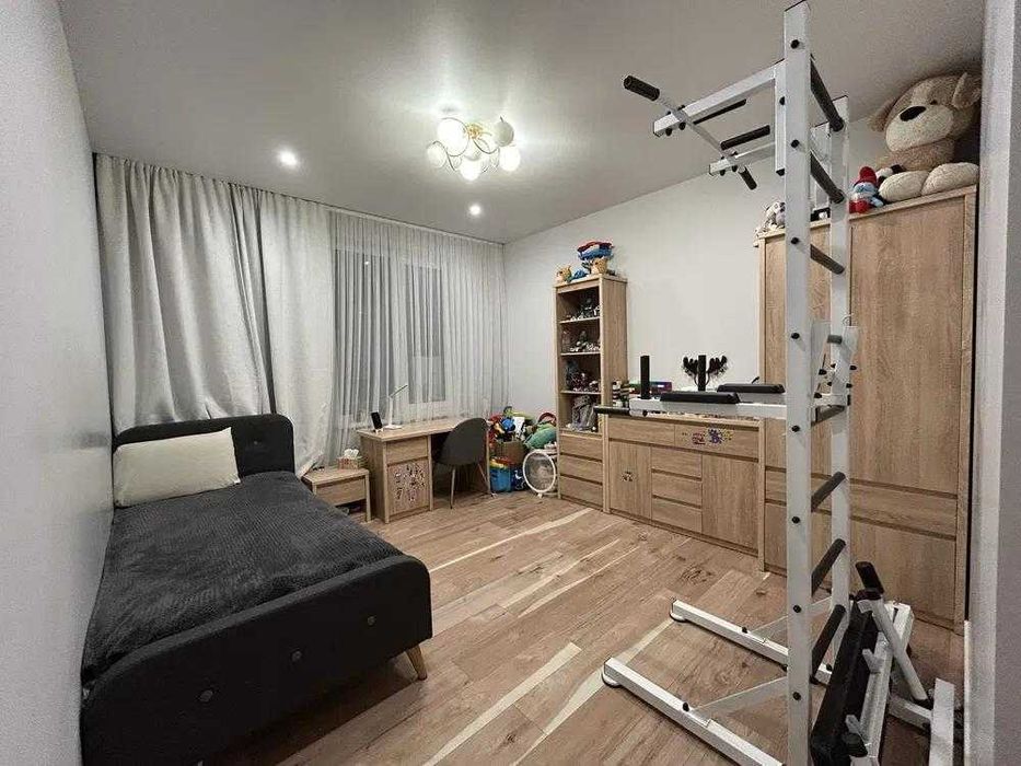 Продається 2-к. квартира в новобудові з ремонтом, ЖК Флоренція