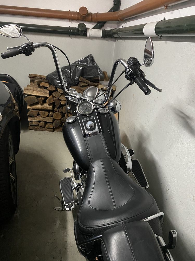 Moto Harley Davidson com 15 mil km