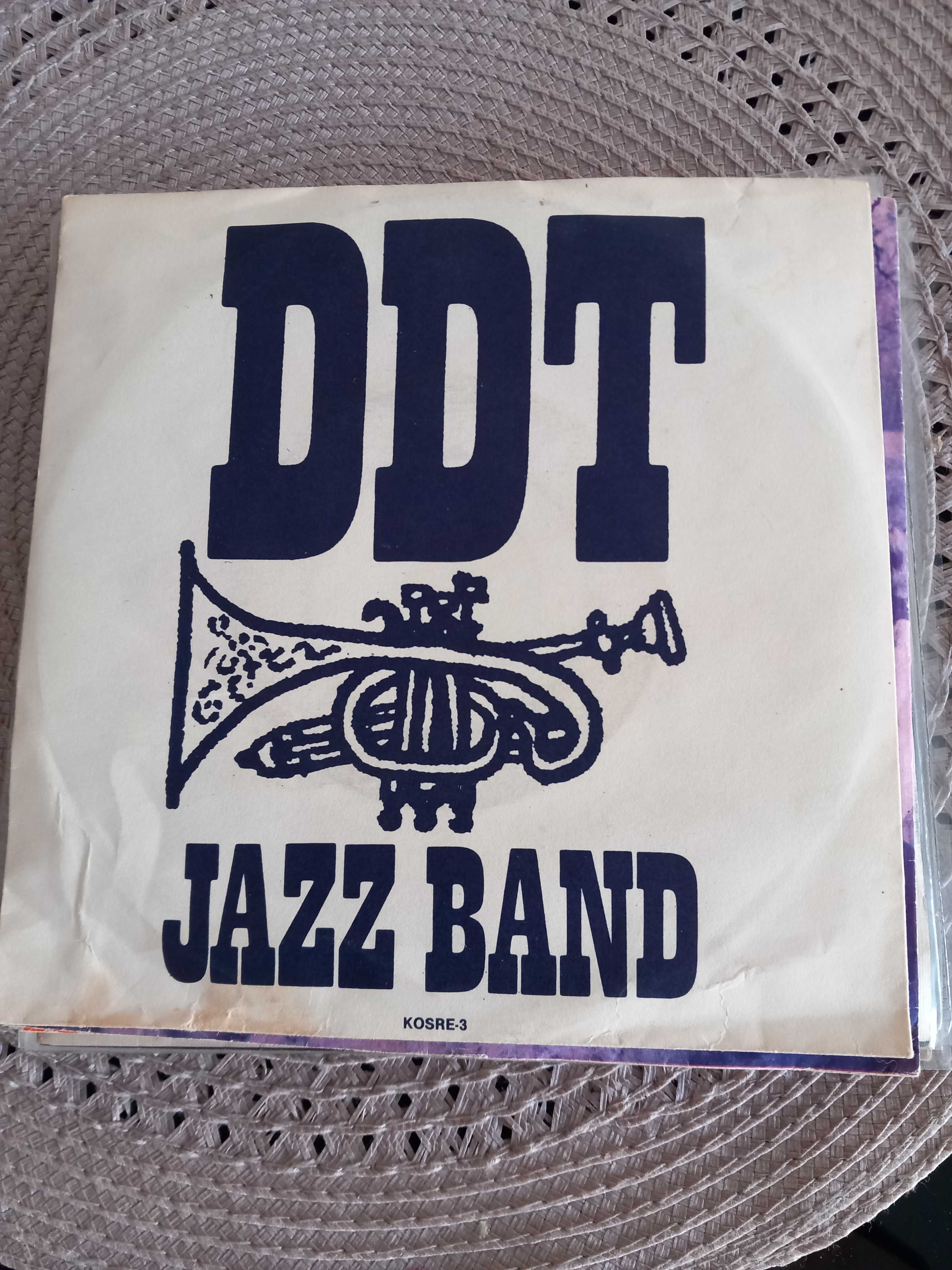 DDT Jazz Band - fidelito / eh la bas a la ibm - singiel