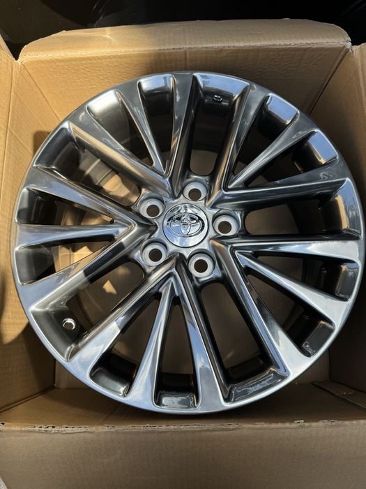 Диски Нові Toyota 5/114.3/R17
