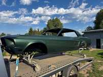 Ford Mustang Coupe 1968 – gotowa polakierowana karoseria / kompletny projekt