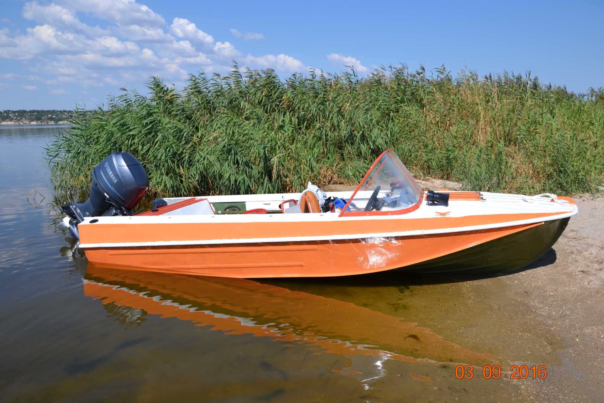 продается лодка Казанка 5м2, 5м3