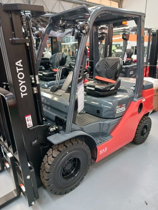 Empilhador Toyota