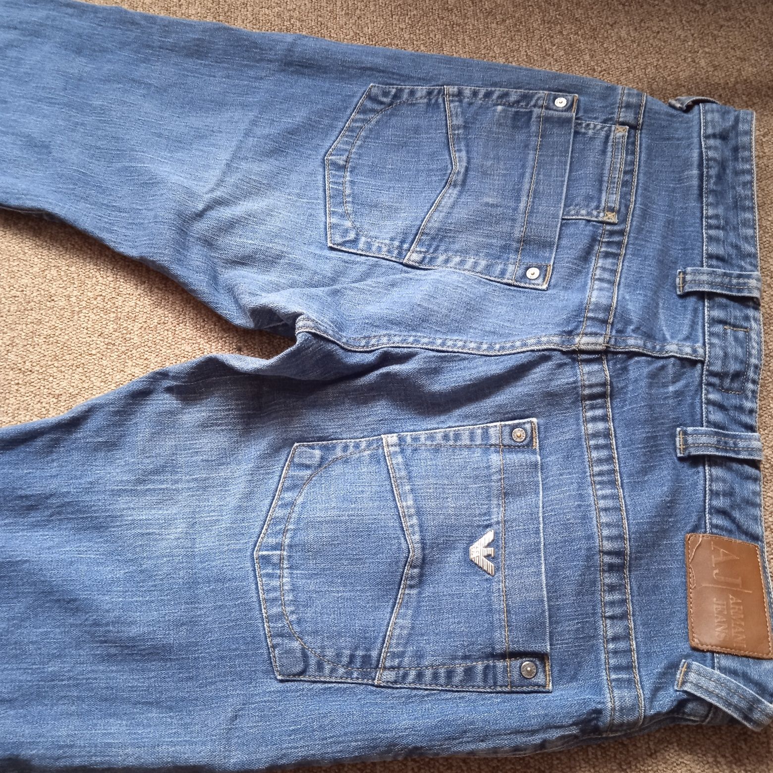 Spodnie Armani jeans stan bardzo dobry
