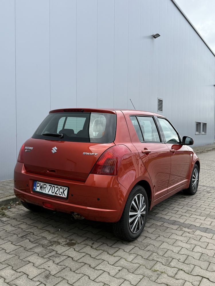 Suzuki Swift 1.3 92 KM