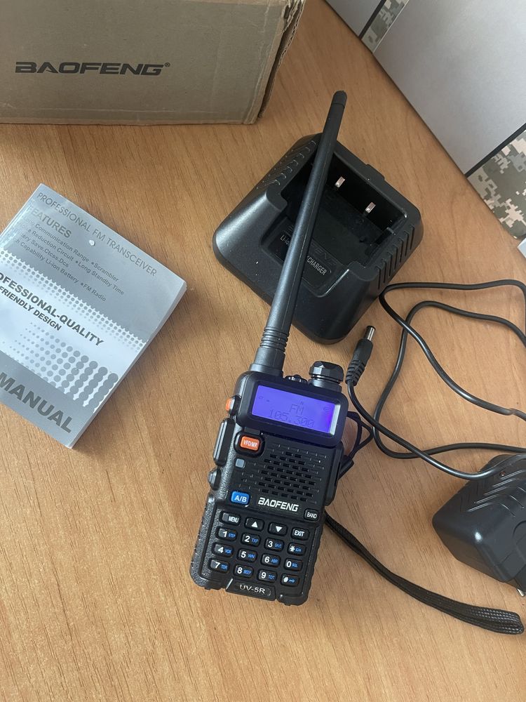 Baofeng uv-5rns рідіостанція