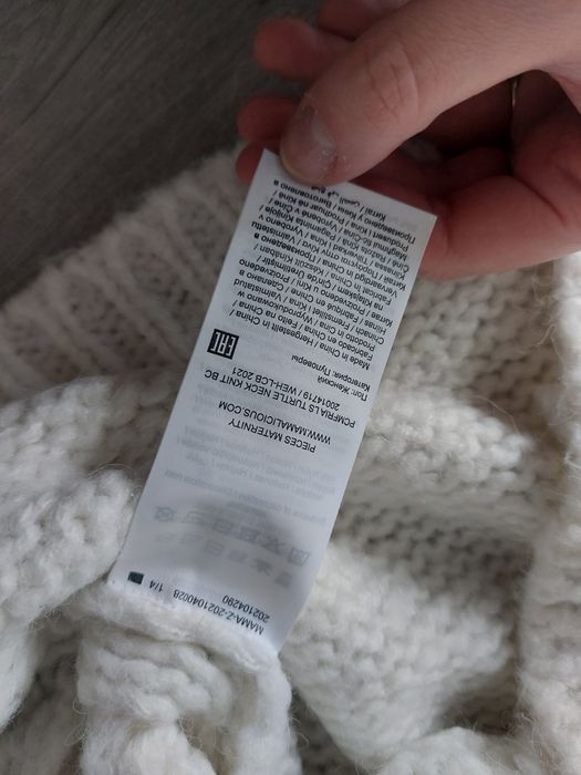 Nowy sweter ciążowy ecru biały ze splotem warkoczowym ciepły r. S piec