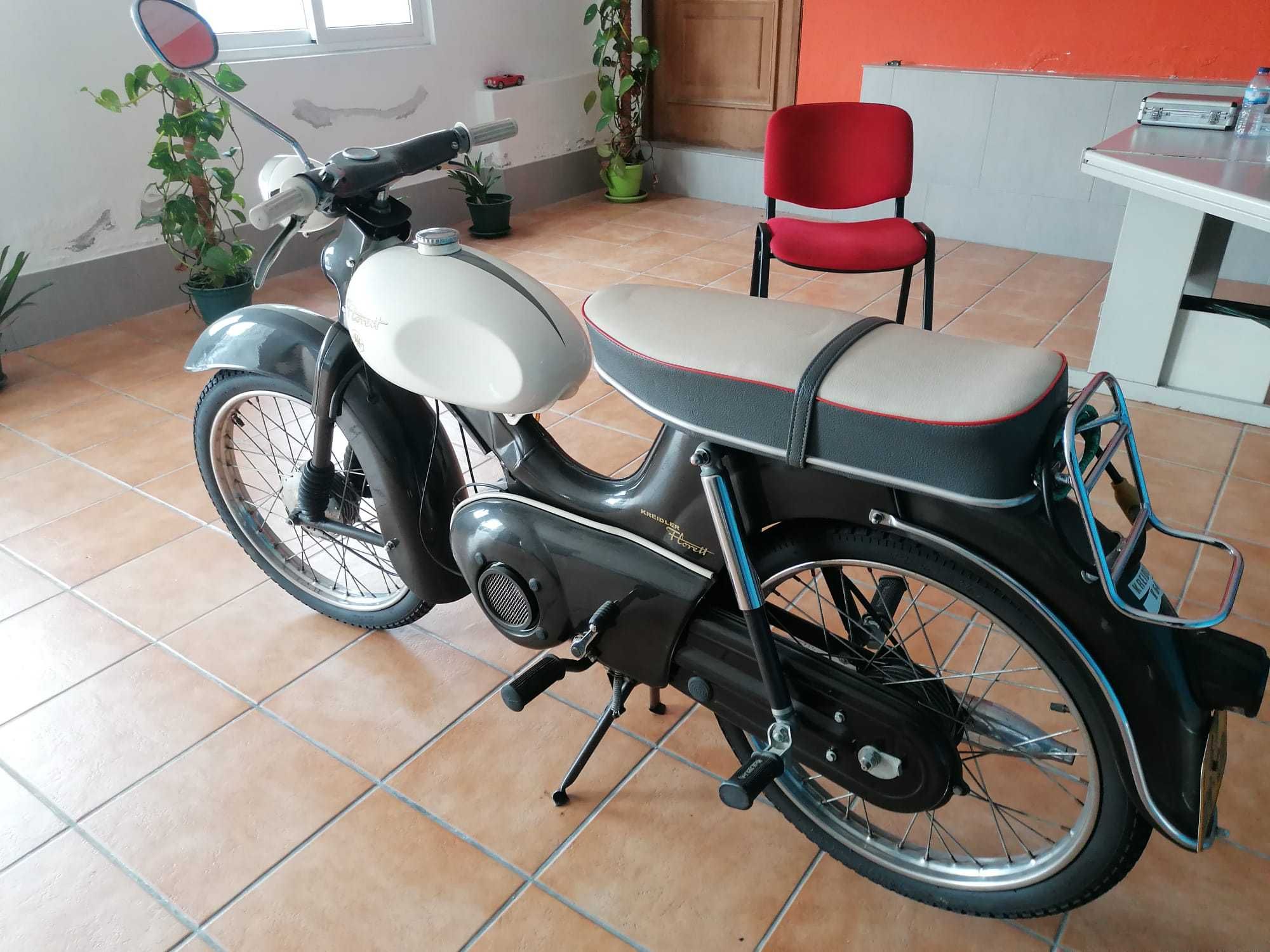 Kraidler Florett K54 1961 restaurada