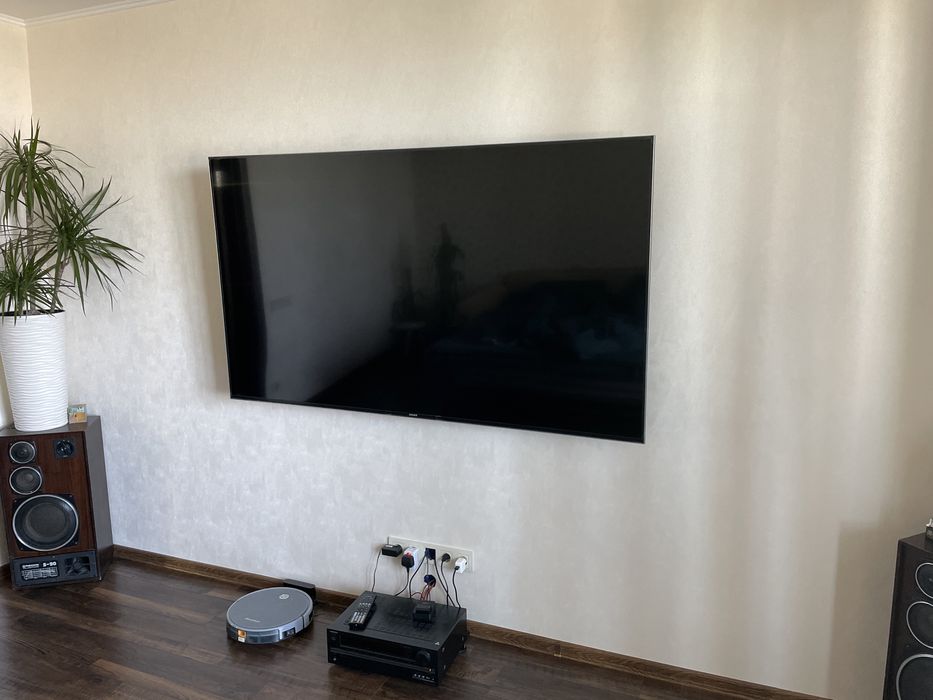 Продам телевізор Sony KD-75XH9096 75 дюймів 120 Гц 4к