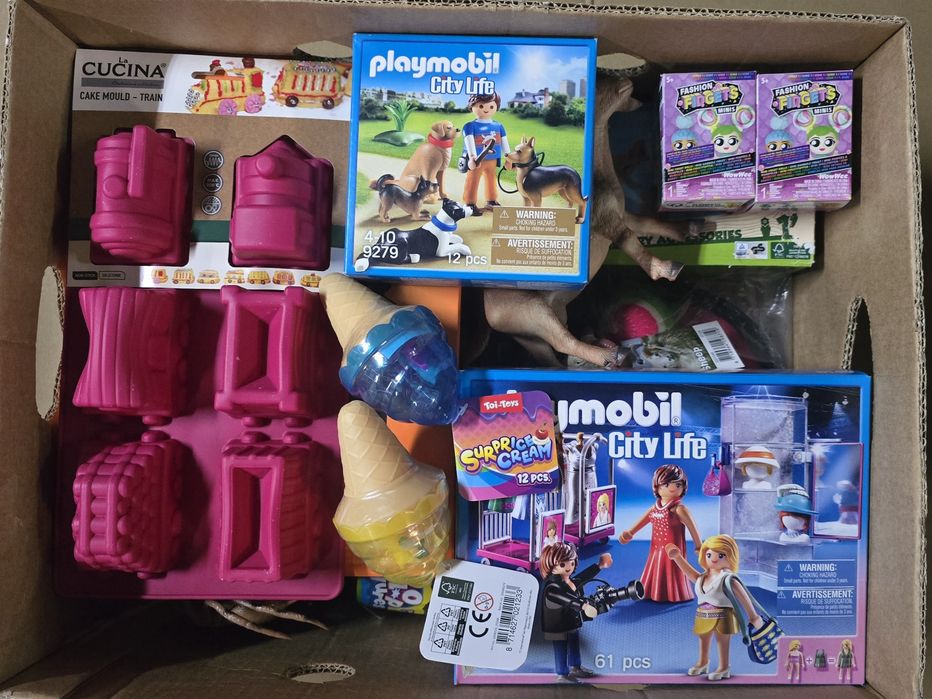 Box nowych zabawek/akcesoriów 35 szt Klasa A