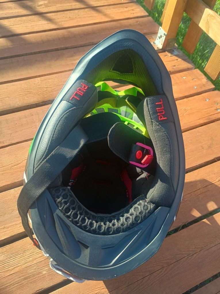 Kask Cross FAST rozmiar L