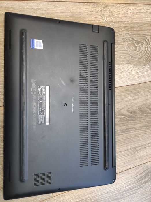 Ноутбук Dell 7480 i5-7300U, 8 Гб, 256 Гб, 14"