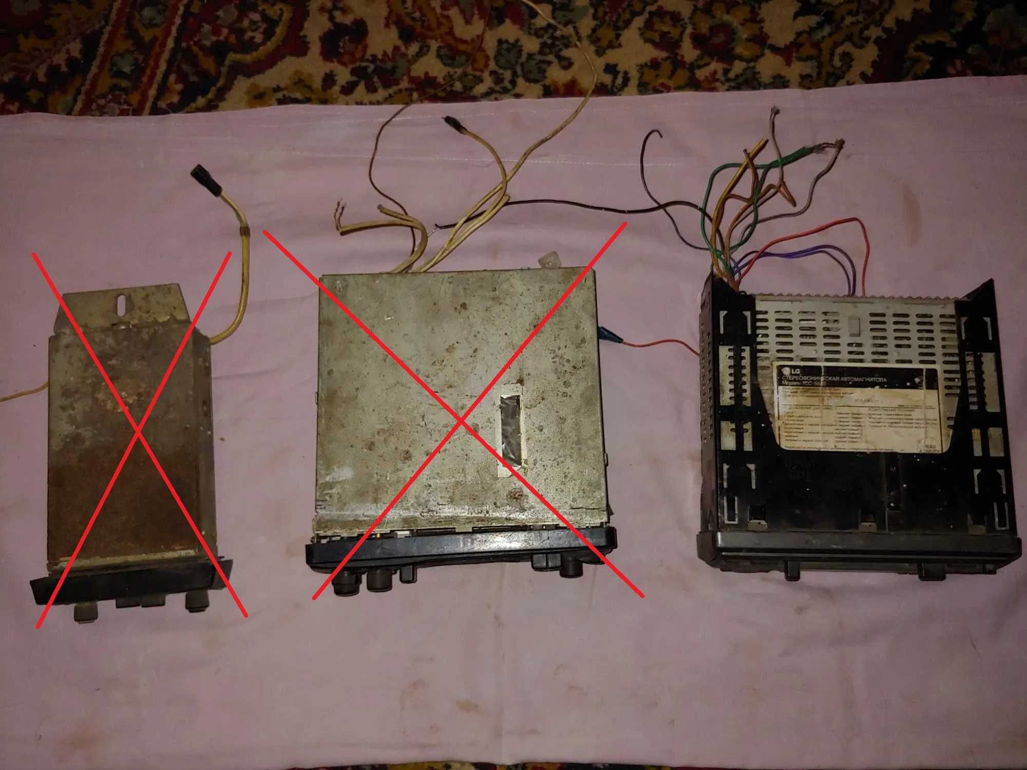 Автомагнитола радиоприемник LG TCC-5630 на детали или под ремонт