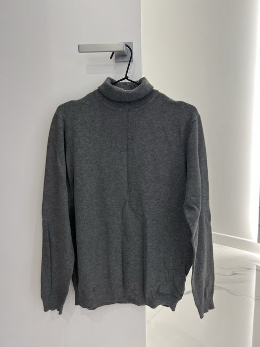 Чоловічий гольф, кофта