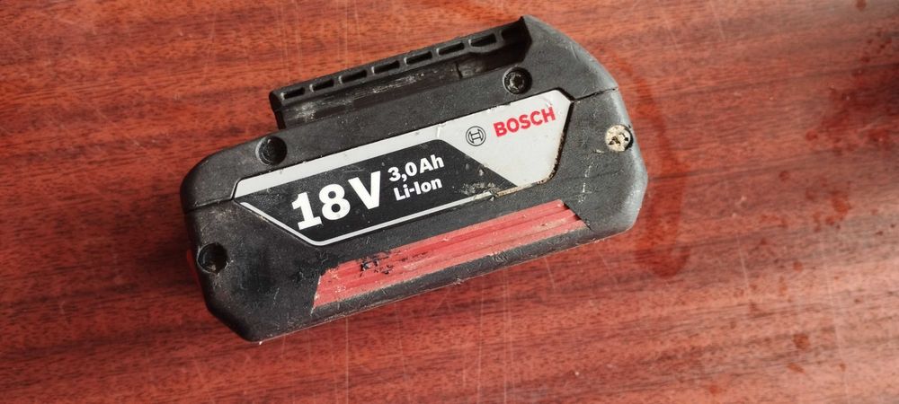 Акумулятор Bosch Professional SM34 18V 3.0 Ah
