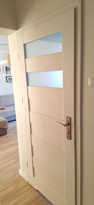 Drzwi łazienkowe 80 cm.