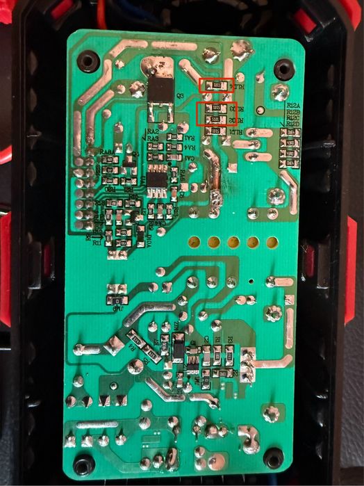 Згорівший зарядний пристрій для акумуляторів 12v , зарядка для авто