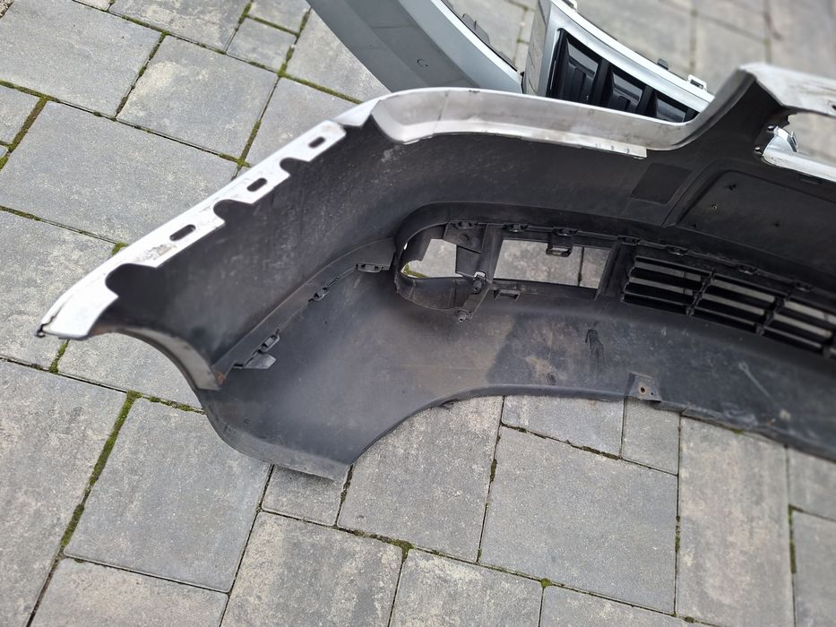 Audi a3 8l lift 00-03 zderzak przod przedni srebrny ly7w