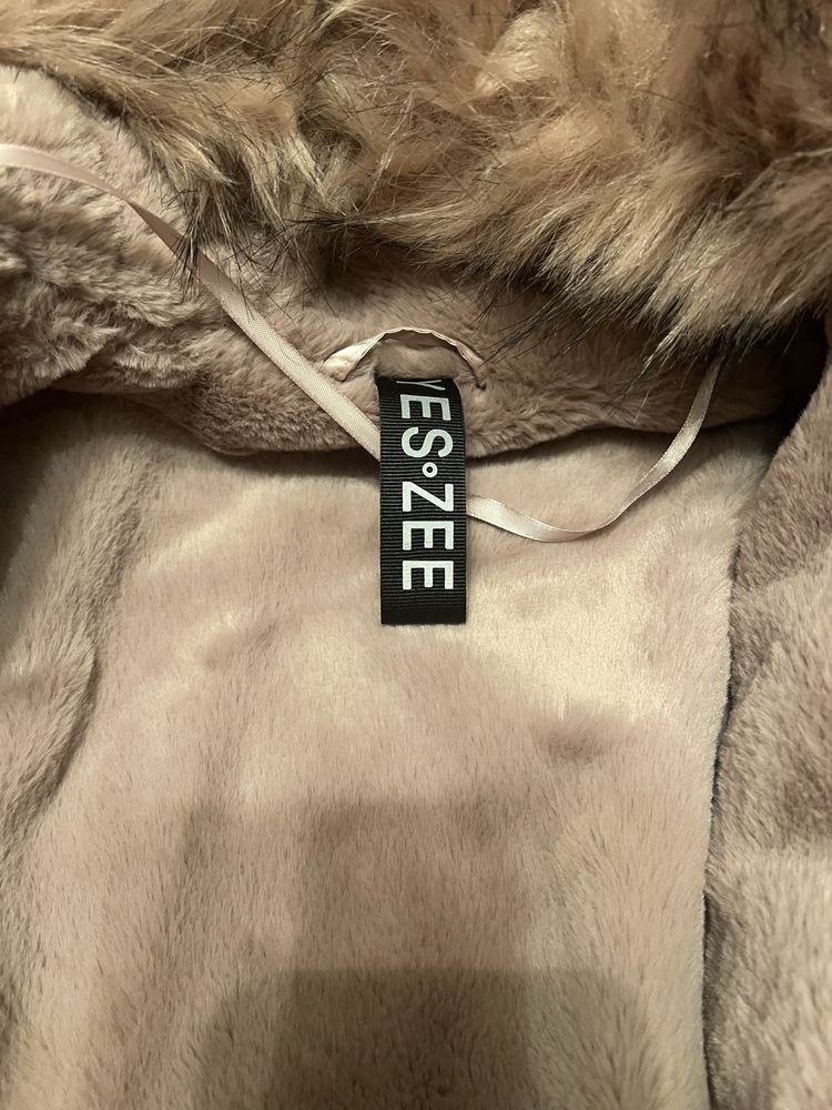 YES ZEE Cor de Rosa