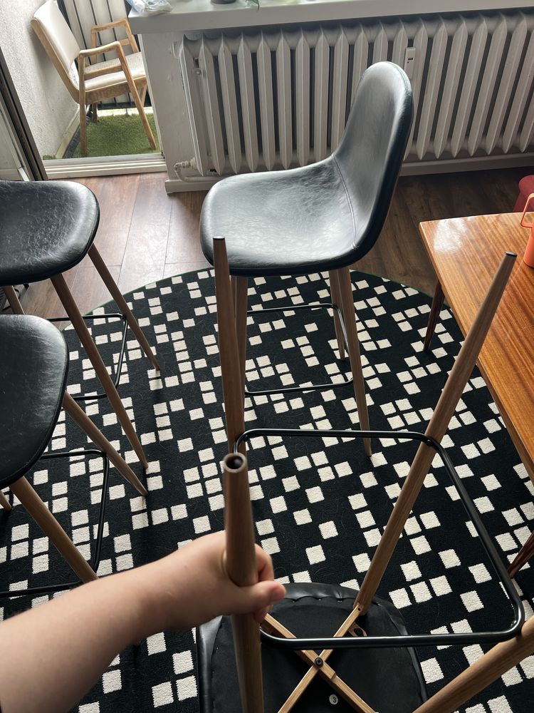Krzesla barowe chokery JONSTRUP JYSK