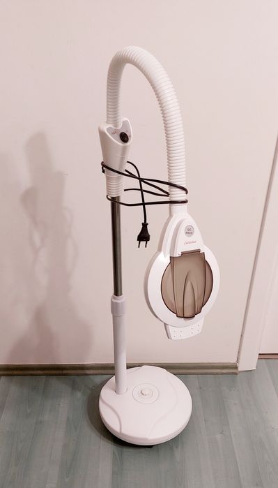 Lampa Kosmetyczna LED z szkłem powiększającym