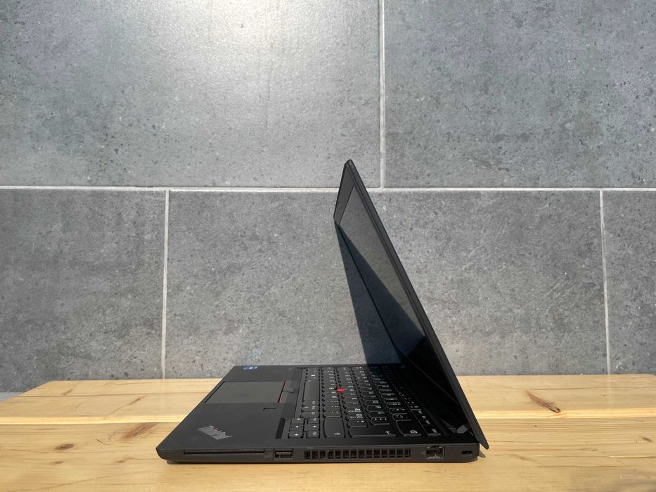 Ноутбук Lenovo ThinkPad T14 Gen 2/i5-1135G7/8GB/256GB/14"/IPS/Гарантія
