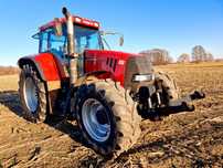 Case CVX 130 TVT 2000r przedni tuz Amortyzowana oś kabina New Holland