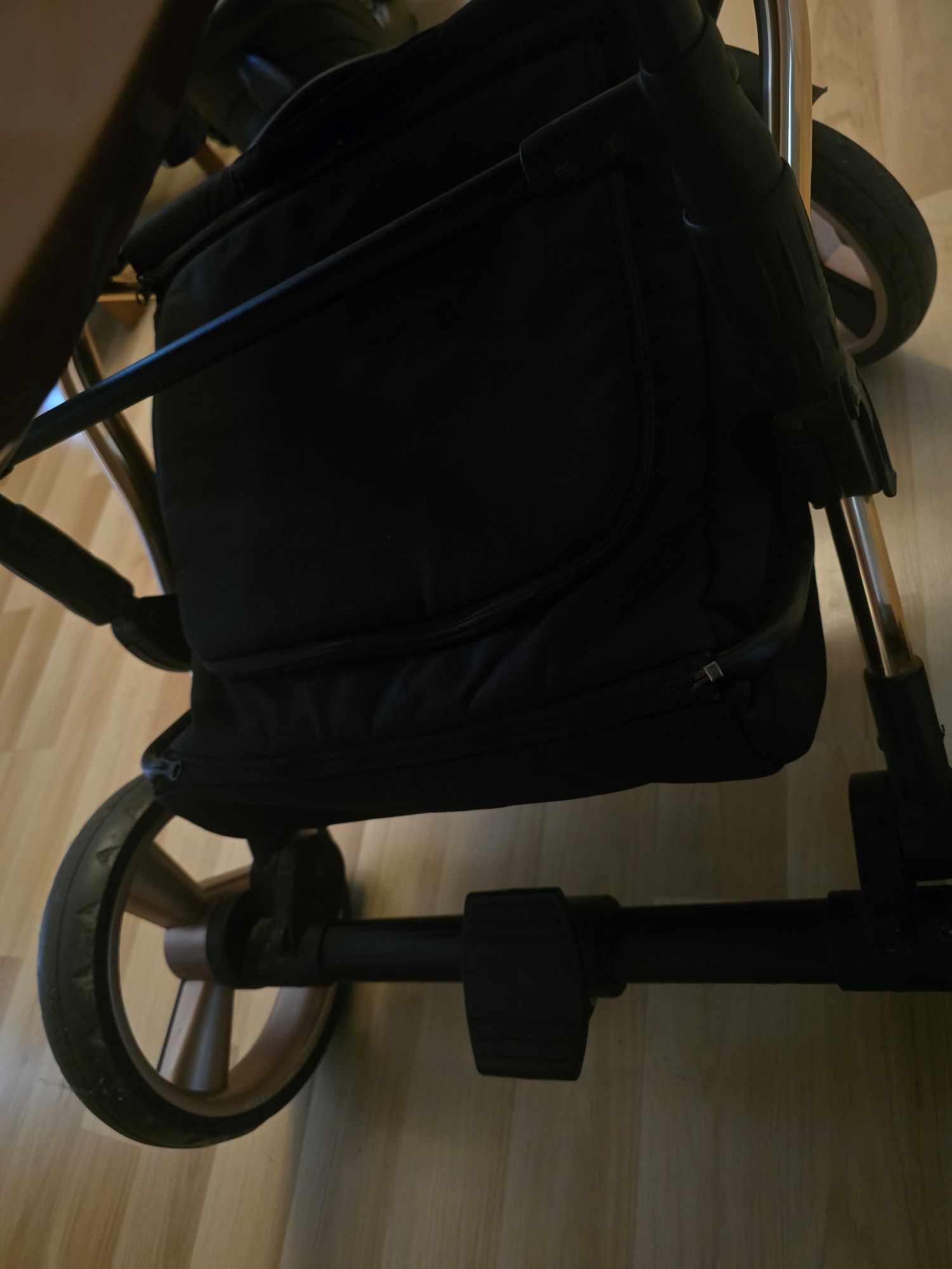 Sprzedam wózek komplet Junama 4w1
