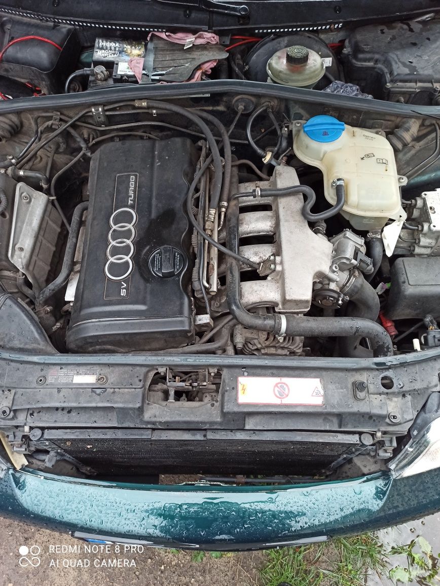 Sprzedam audi a4 B5 1.8t 176km