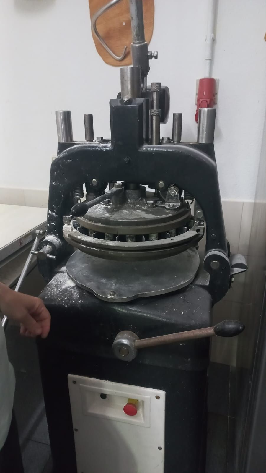 Maquina de divisão para pão
