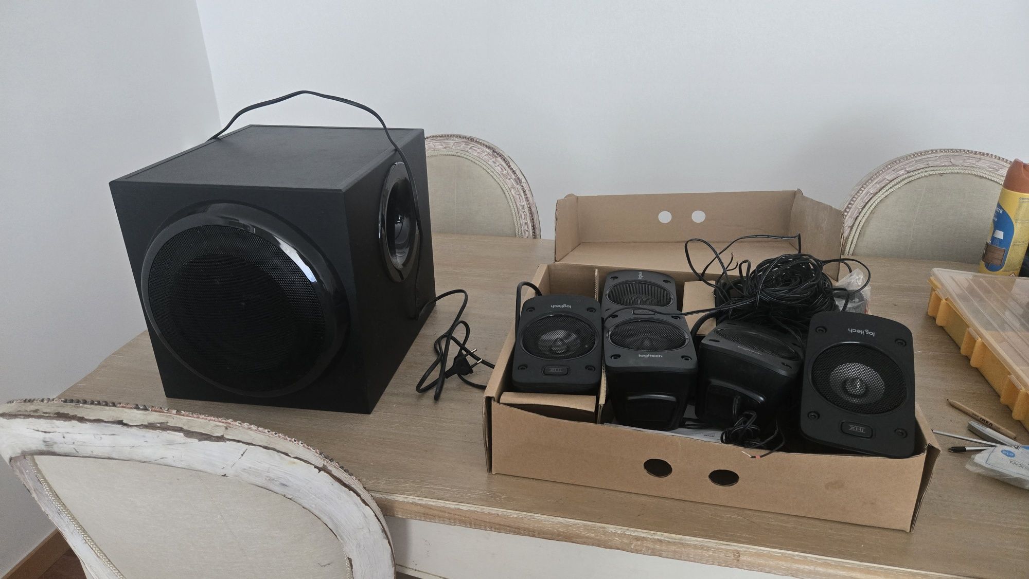 Logitech Z906 - Home Cinema surround sound