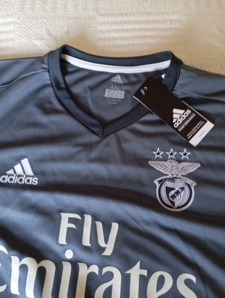 Camisola do Benfica Nova