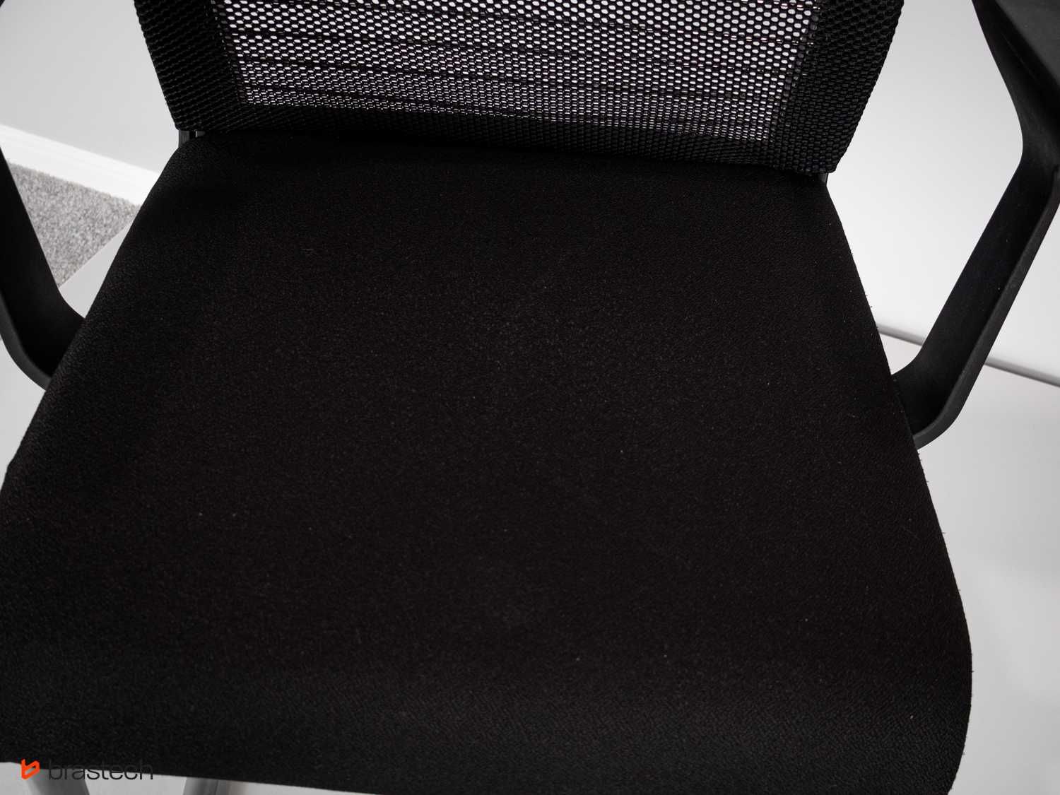Krzesło na płozach dom biuro Steelcase tapicerka + siatka