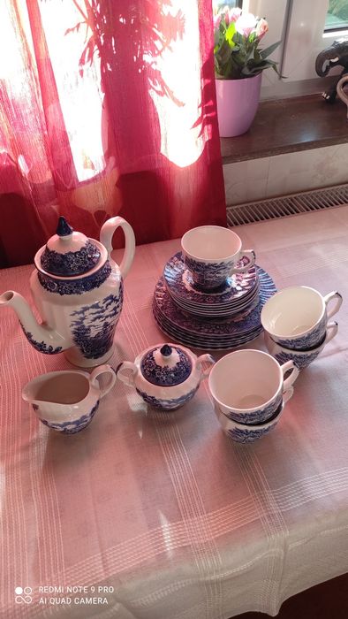 Англійський набір столового посуду