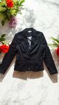 czarna marynarka elegancka satynowa wzorzysta podszewka vintage moda