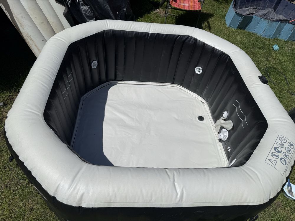 Jacuzzi Intex Hydrojet