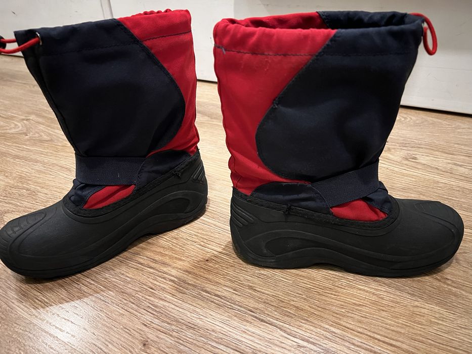 Сноубутси снігоходи чоботи зимові Kamik