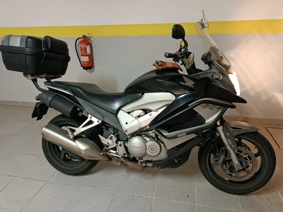 Honda VFR800X CrossRunner 2011
