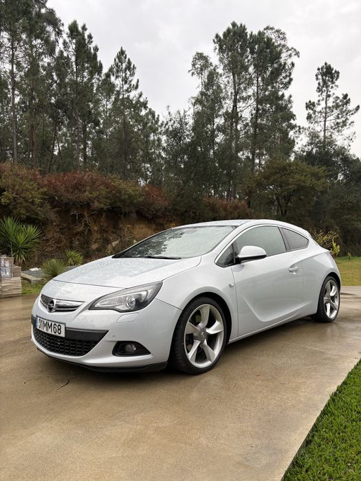Opel Astra Gtc 2.0 Coupe