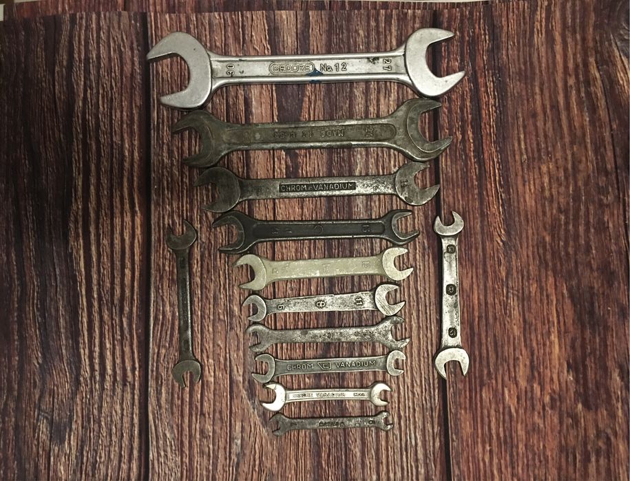 Набор продаю гаечные ключи разводные набор ссср