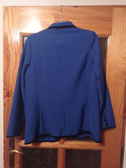 Kostium ze spodniami