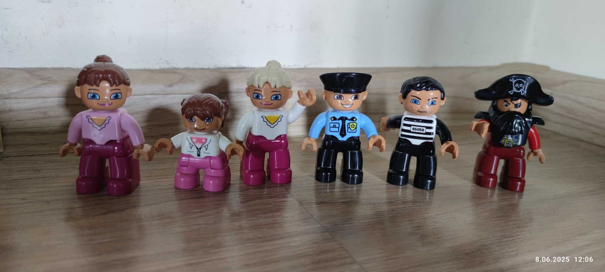 Klocki kompatybilne z LEGO DUPLO - Ludziki