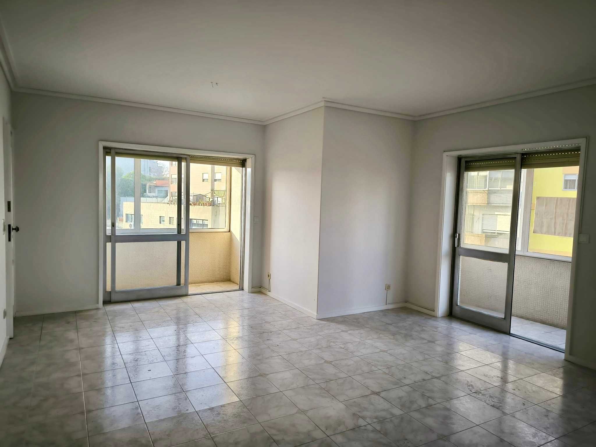 ApartamentoT3 na avenida da República
